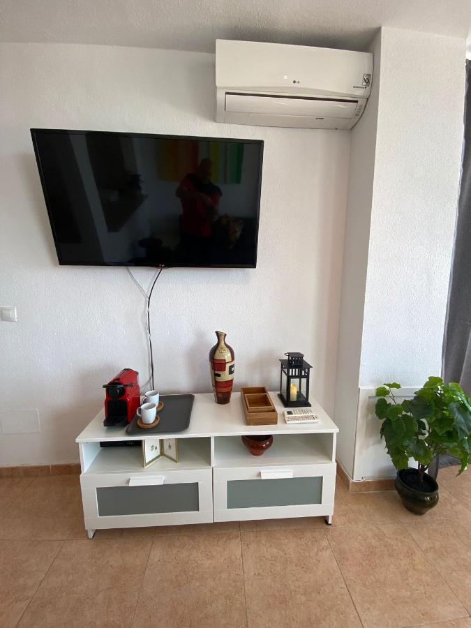Apartamento con impresionante vista, piscina y parking Benalmádena Exterior foto